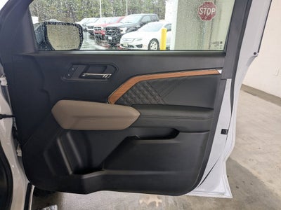 2024 GMC Canyon Denali