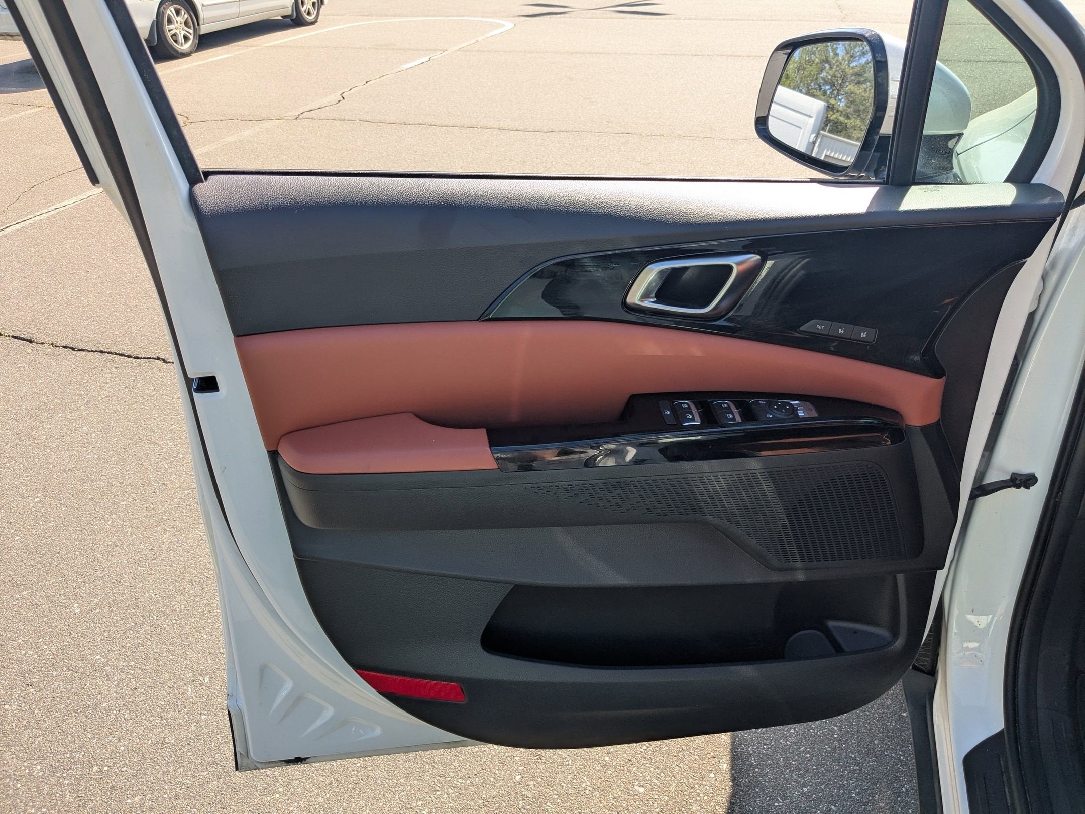 2024 Kia Carnival SX