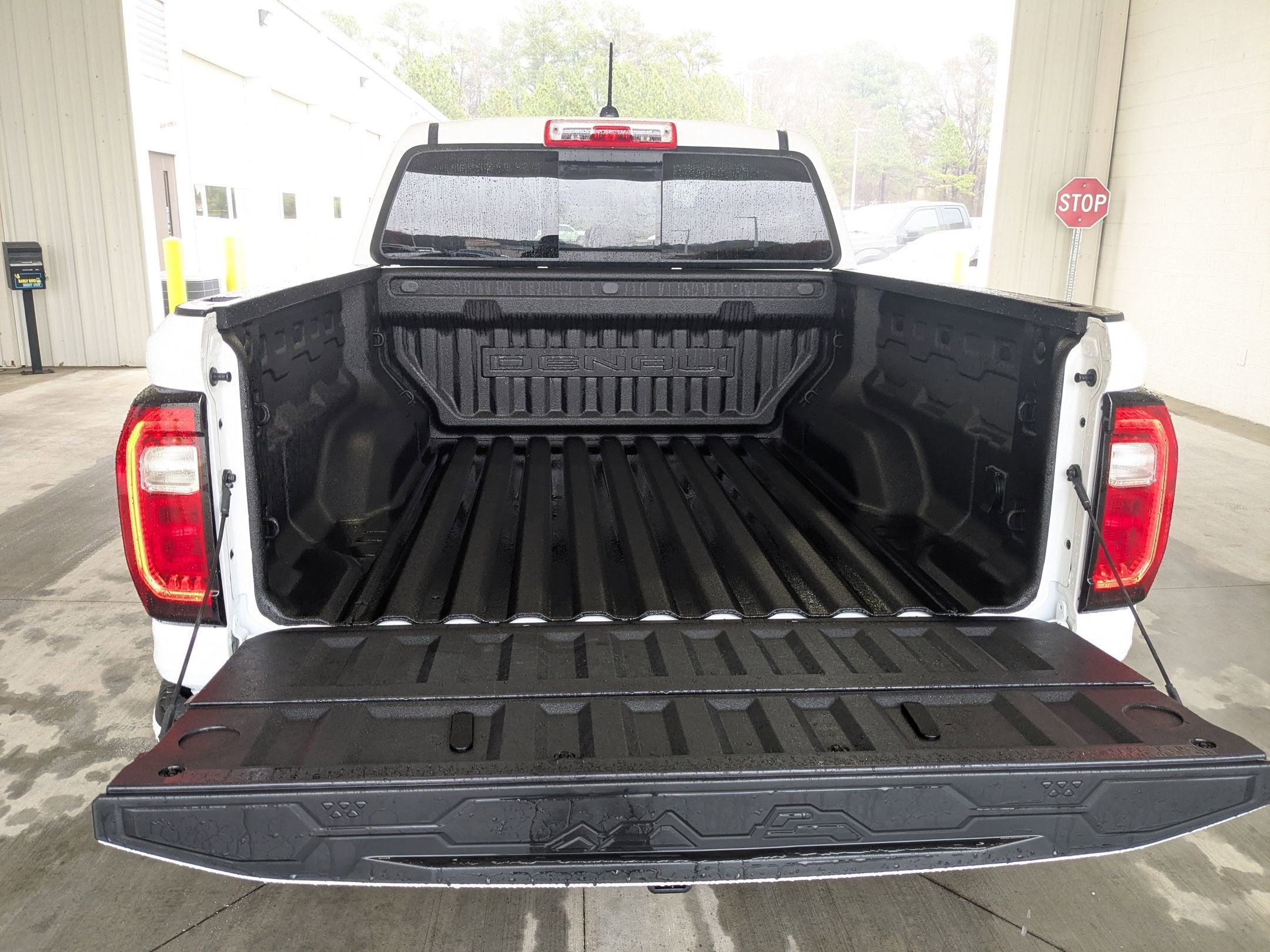 2024 GMC Canyon 4WD Denali