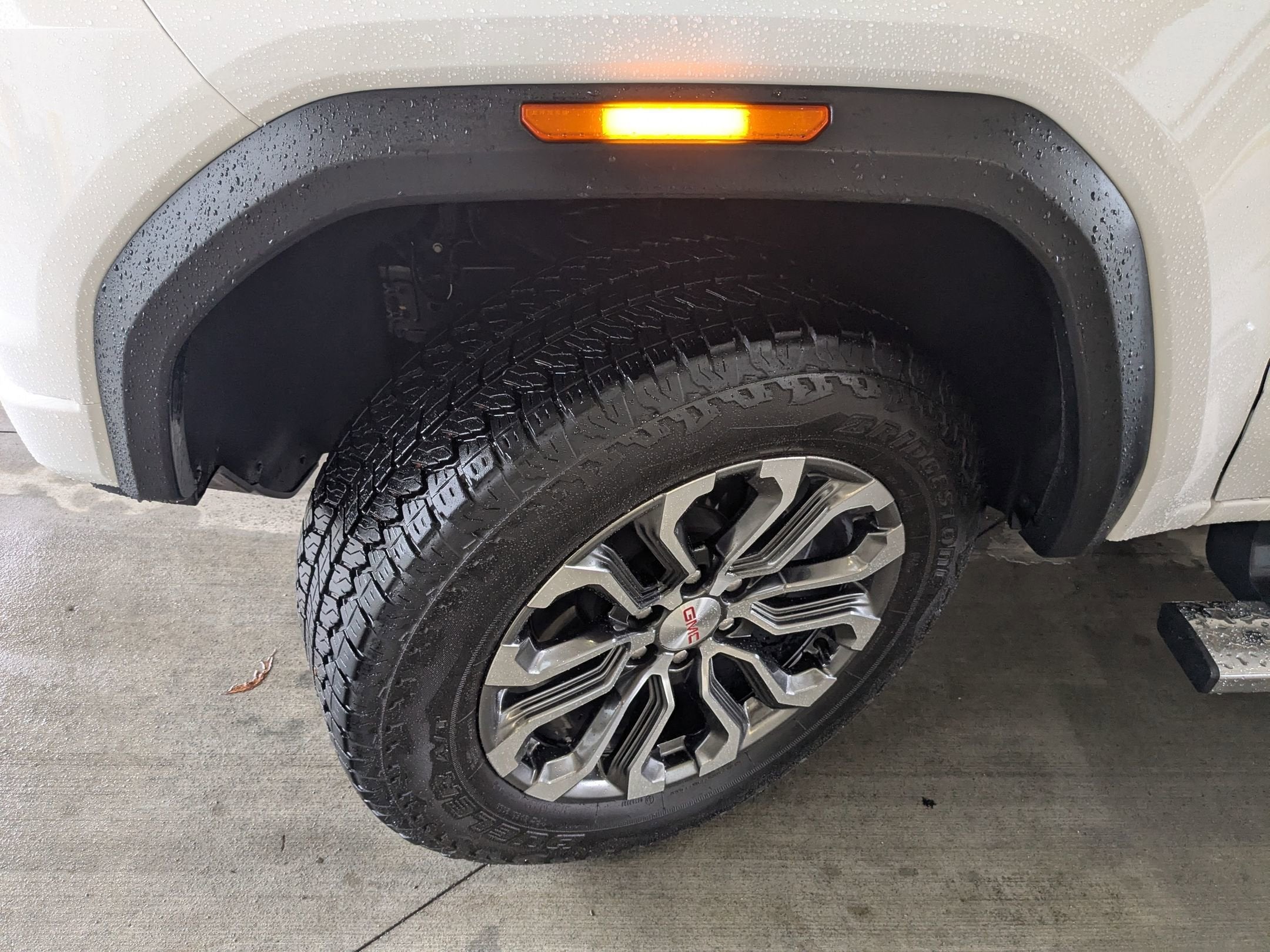 2024 GMC Canyon 4WD Denali