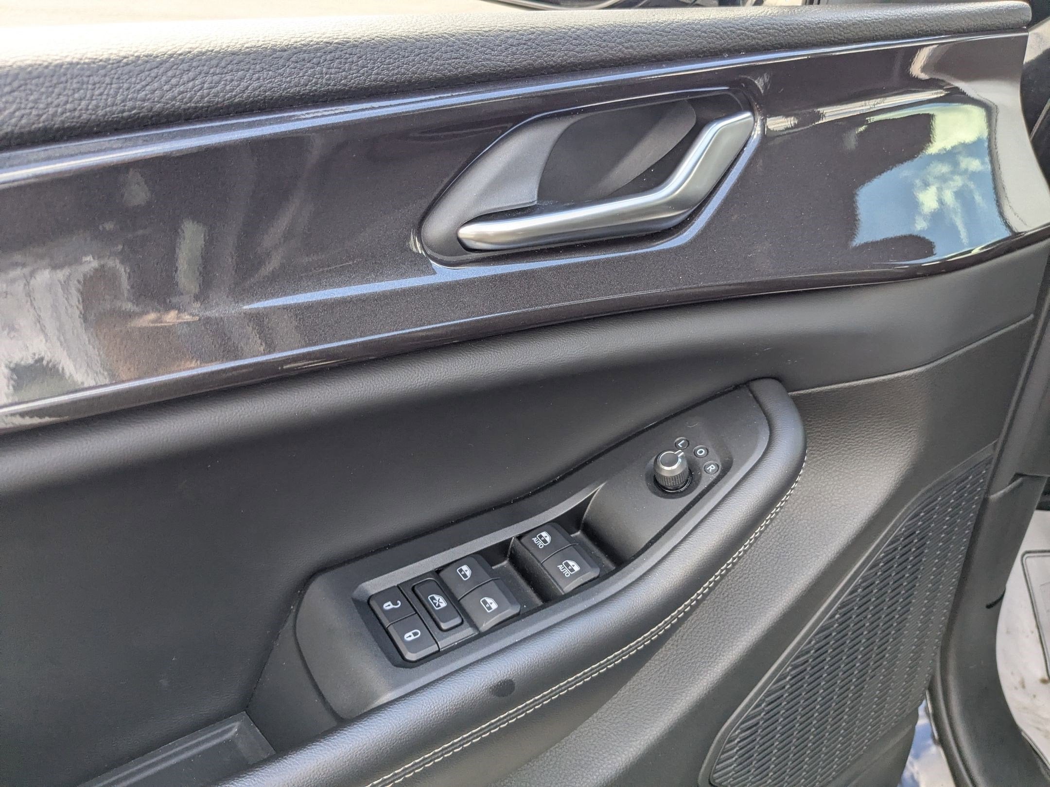 2023 Jeep Grand Cherokee Altitude 4x2