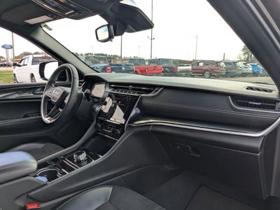 2023 Jeep Grand Cherokee Altitude 4x2