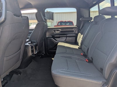 2024 RAM 1500 Big Horn Crew Cab 4x4 5'7' Box