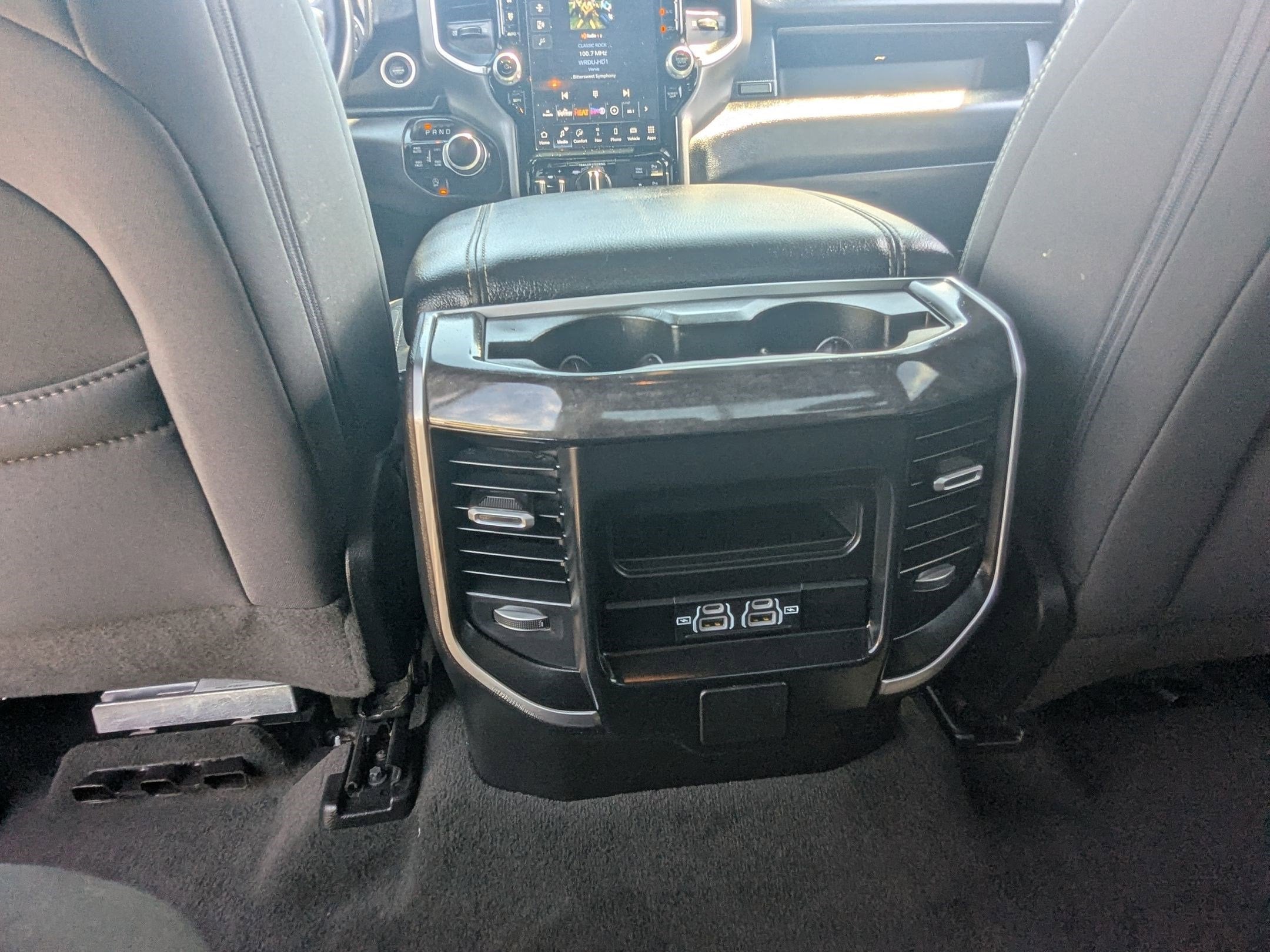 2024 RAM 1500 Big Horn Crew Cab 4x4 5'7' Box