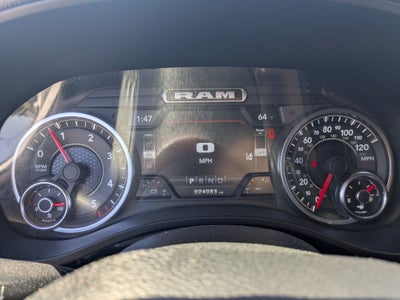 2023 RAM 1500 Laramie Crew Cab 4x4 5'7' Box