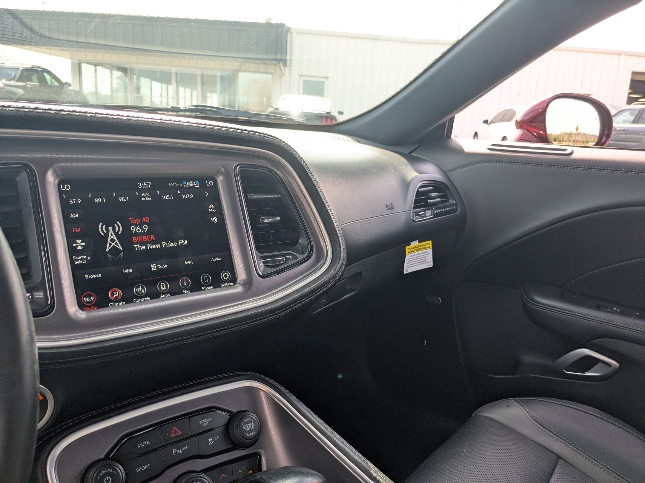 2022 Dodge Challenger SXT