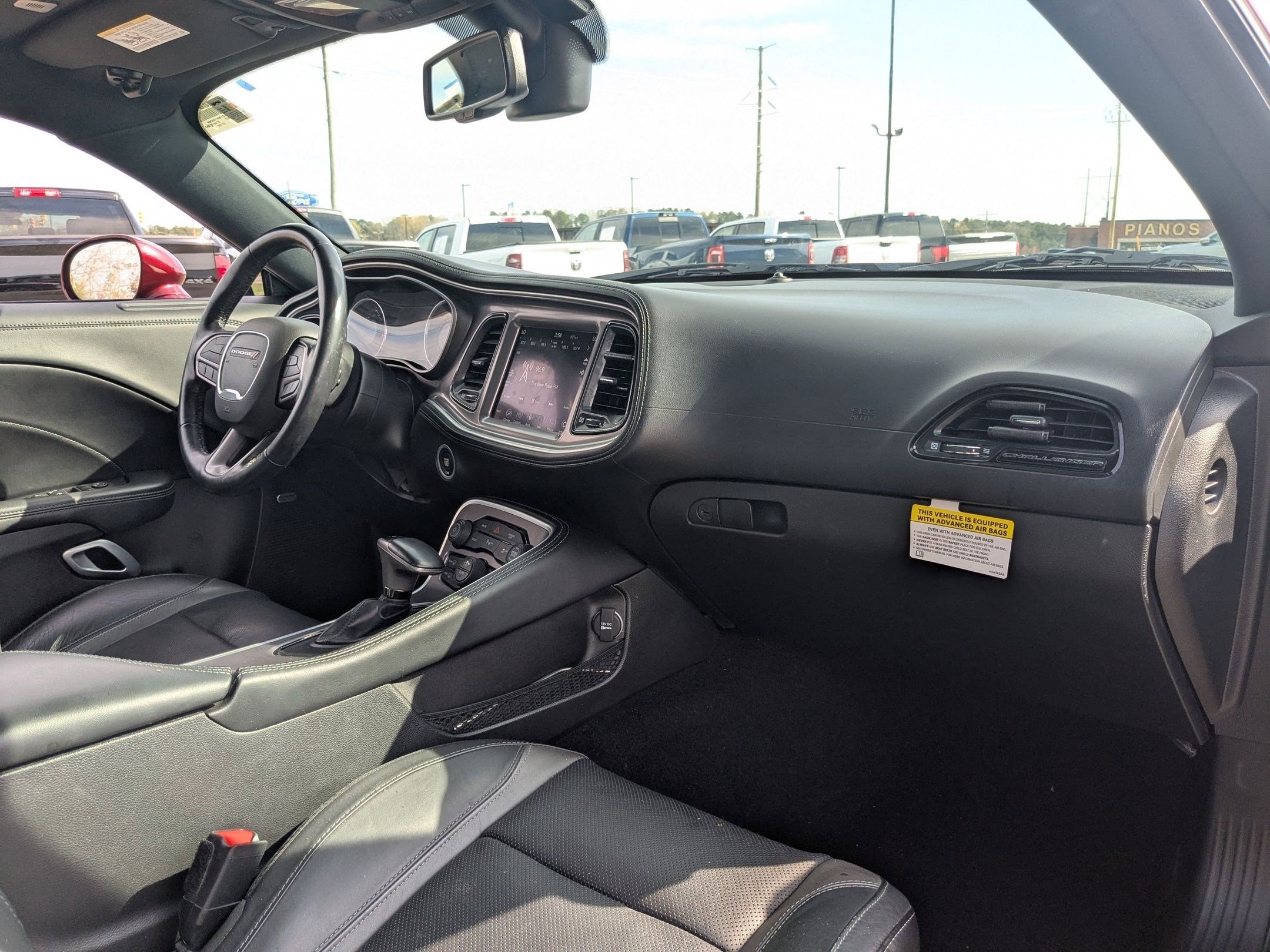 2022 Dodge Challenger SXT