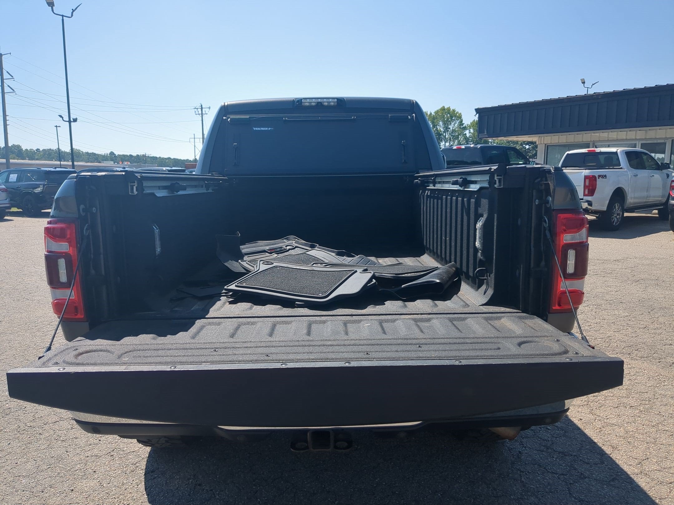 2019 RAM 2500 Limited Crew Cab 4x4 6'4' Box