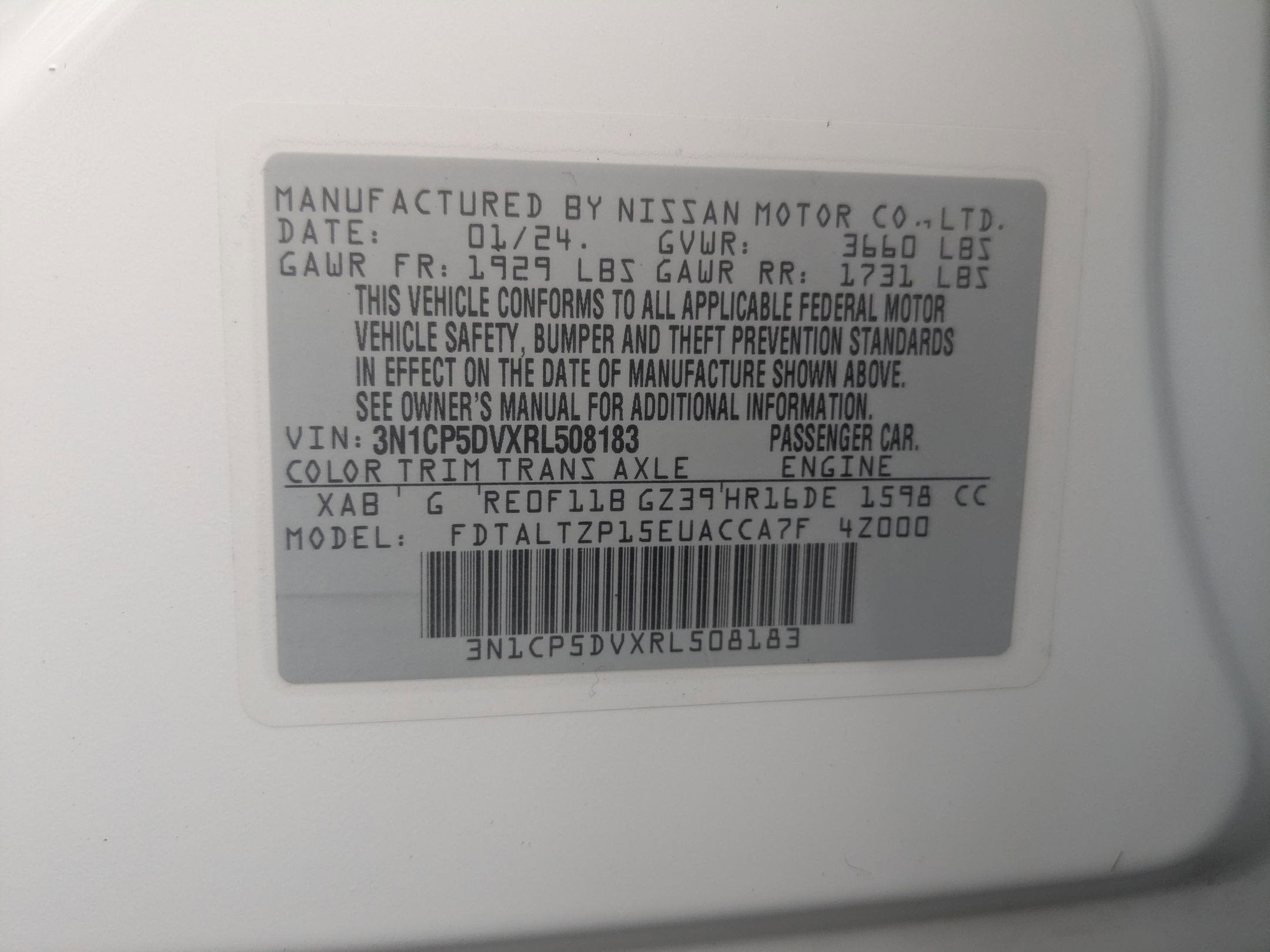 2024 Nissan Kicks SR Xtronic CVT