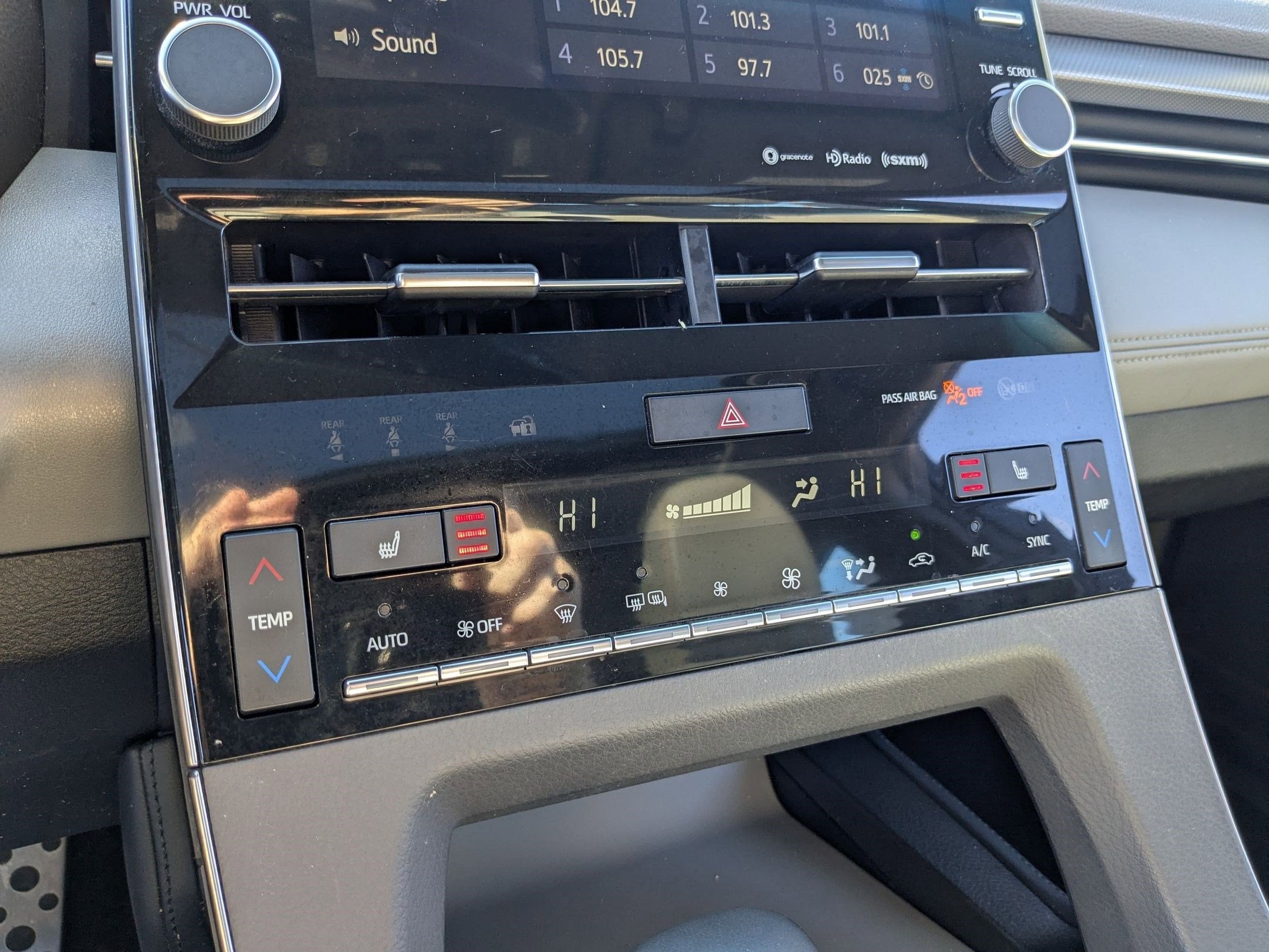 2019 Toyota Avalon XSE