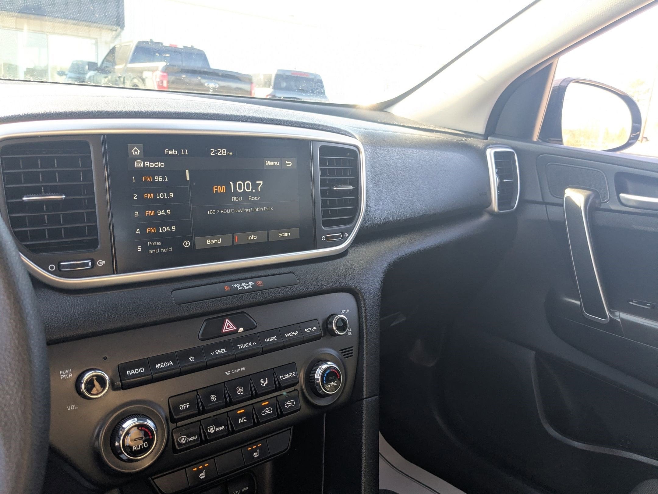 2022 Kia Sportage LX