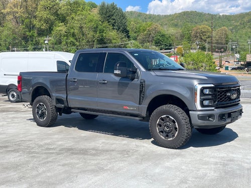 2025 Ford Super Duty F-350 SRW LARIAT