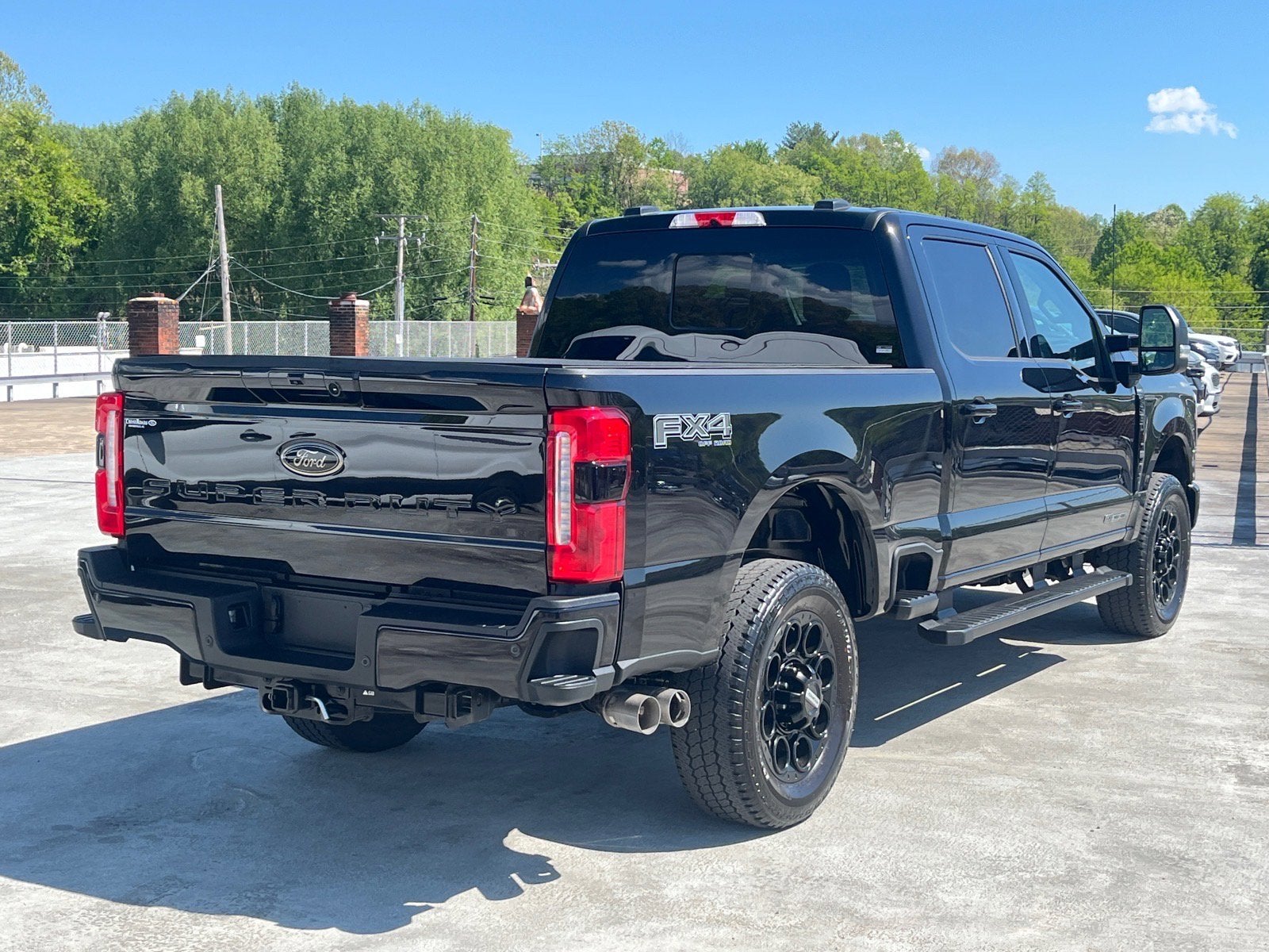 2025 Ford Super Duty F-350 SRW LARIAT