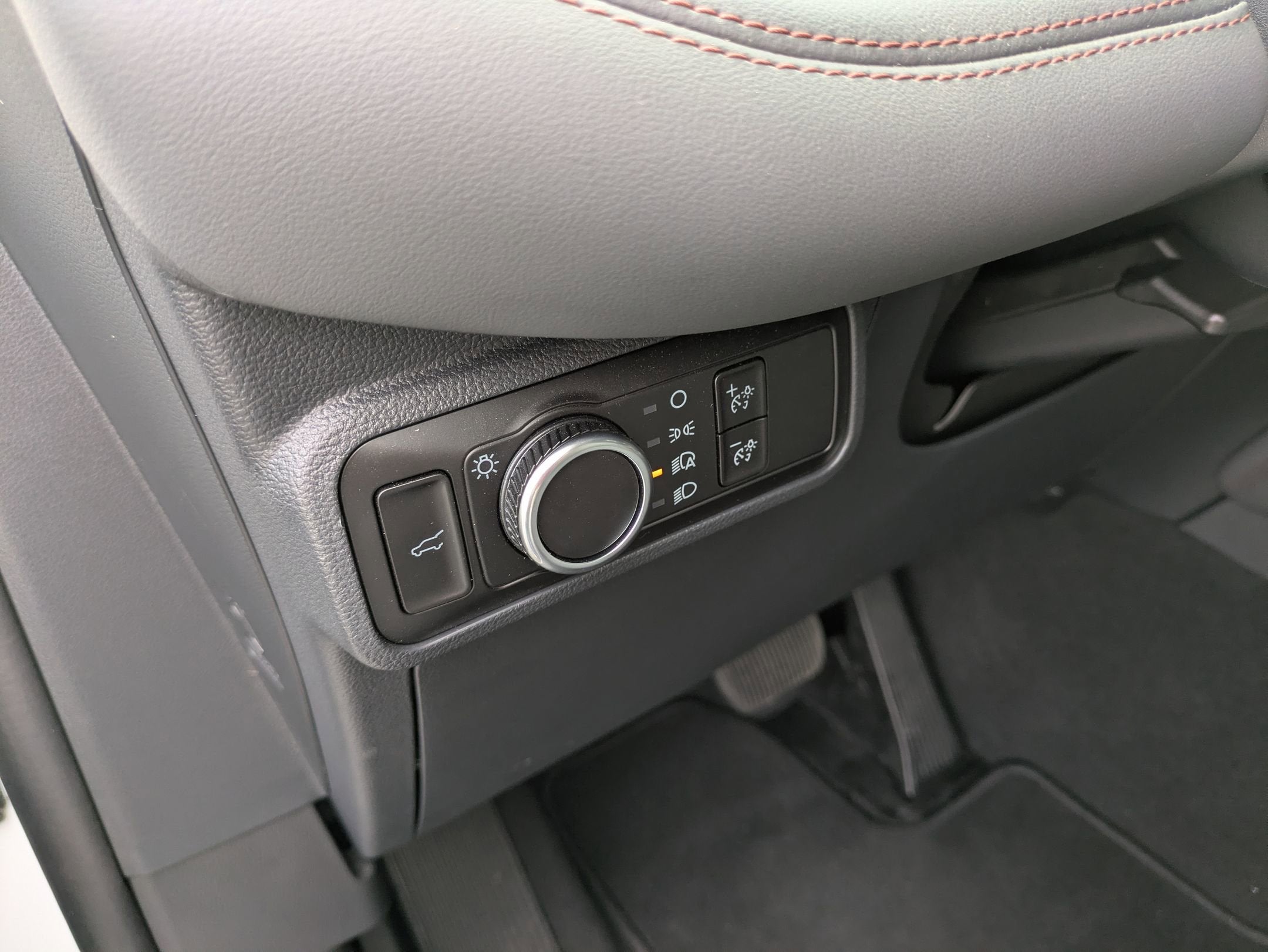 2025 Ford Explorer Active - Crossroads Courtesy Demo