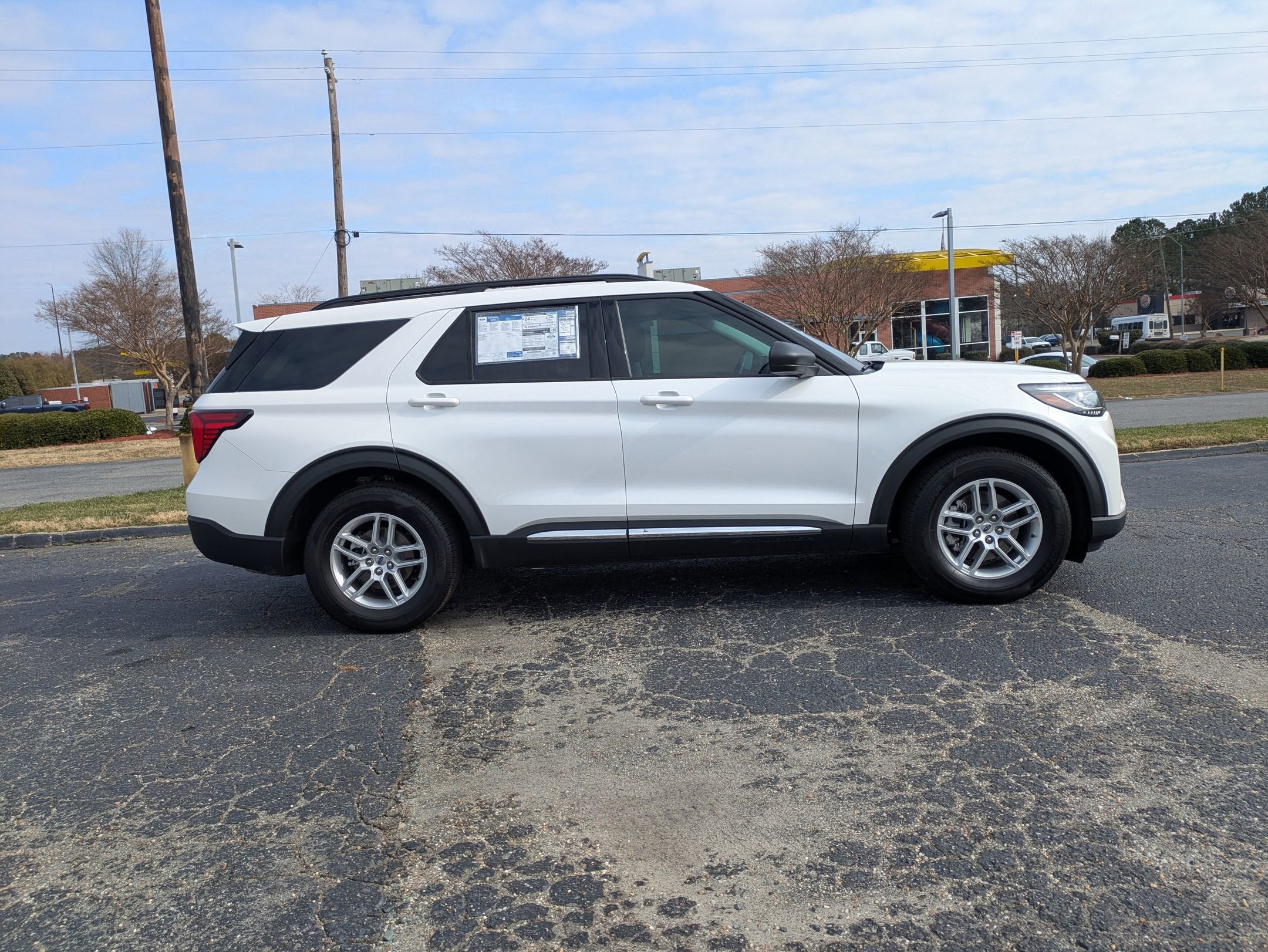 2025 Ford Explorer Active - Crossroads Courtesy Demo