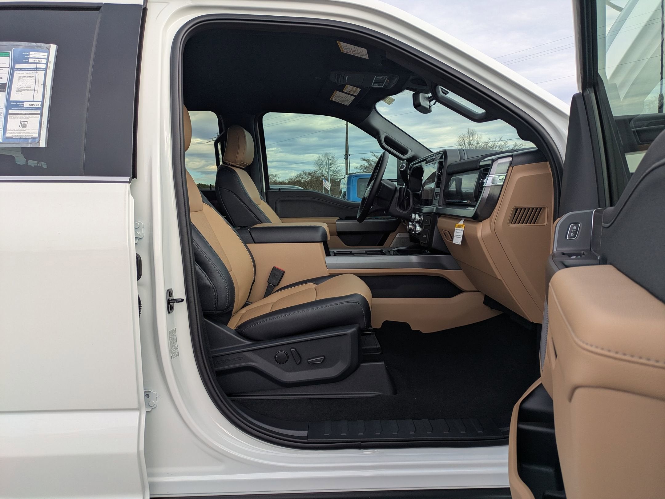 2026 Ford Super Duty F-250 SRW LARIAT