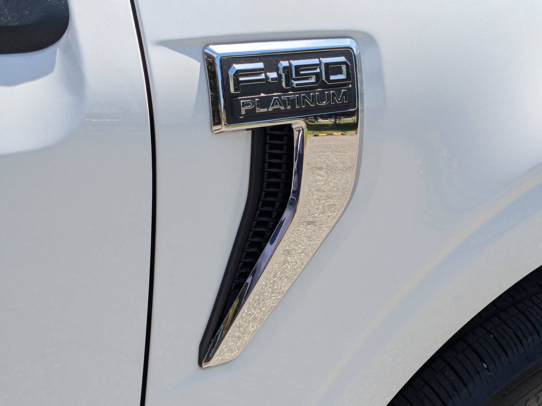 2022 Ford F-150 Platinum