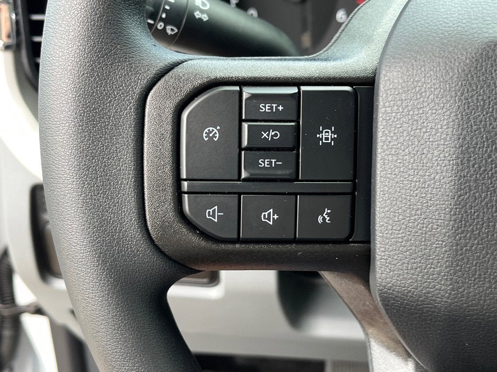 2025 Ford Super Duty F-450 DRW XL DRW