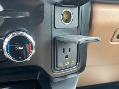 2026 Ford Super Duty F-350 DRW Lariat DRW