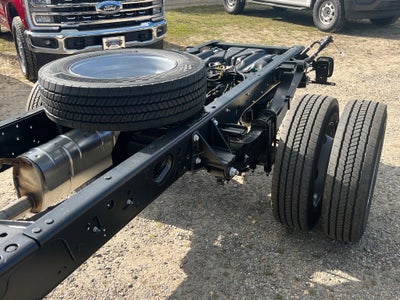 2026 Ford Super Duty F-550 DRW XL DRW