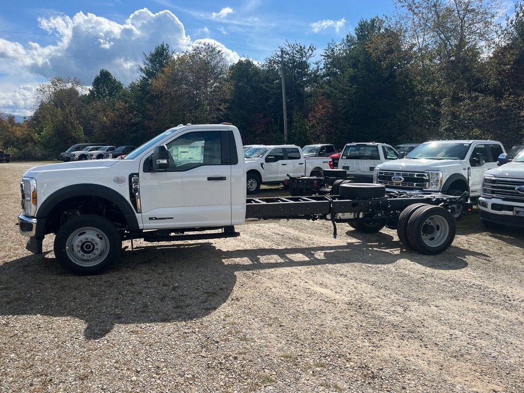 2026 Ford Super Duty F-550 DRW XL DRW