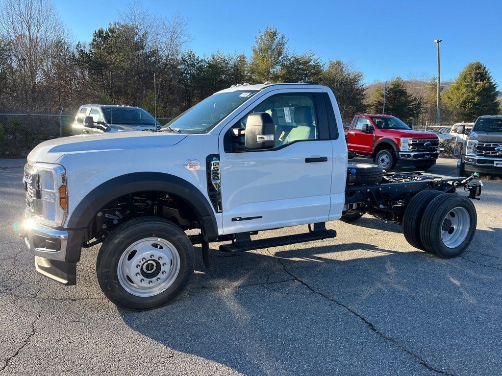 2026 Ford Super Duty F-550 DRW XL DRW