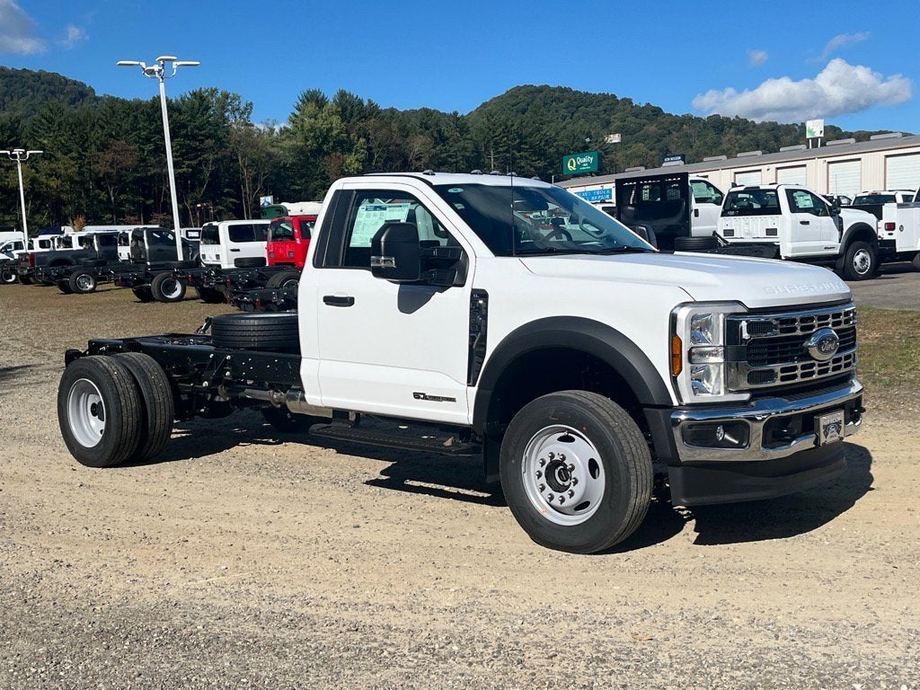 2026 Ford Super Duty F-600 DRW XL