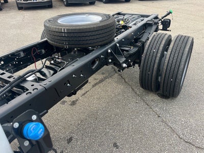 2026 Ford Super Duty F-600 DRW XL