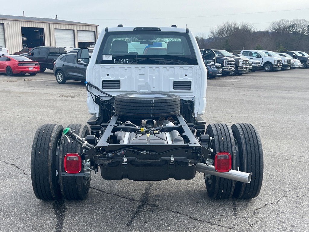 2026 Ford Super Duty F-600 DRW XL