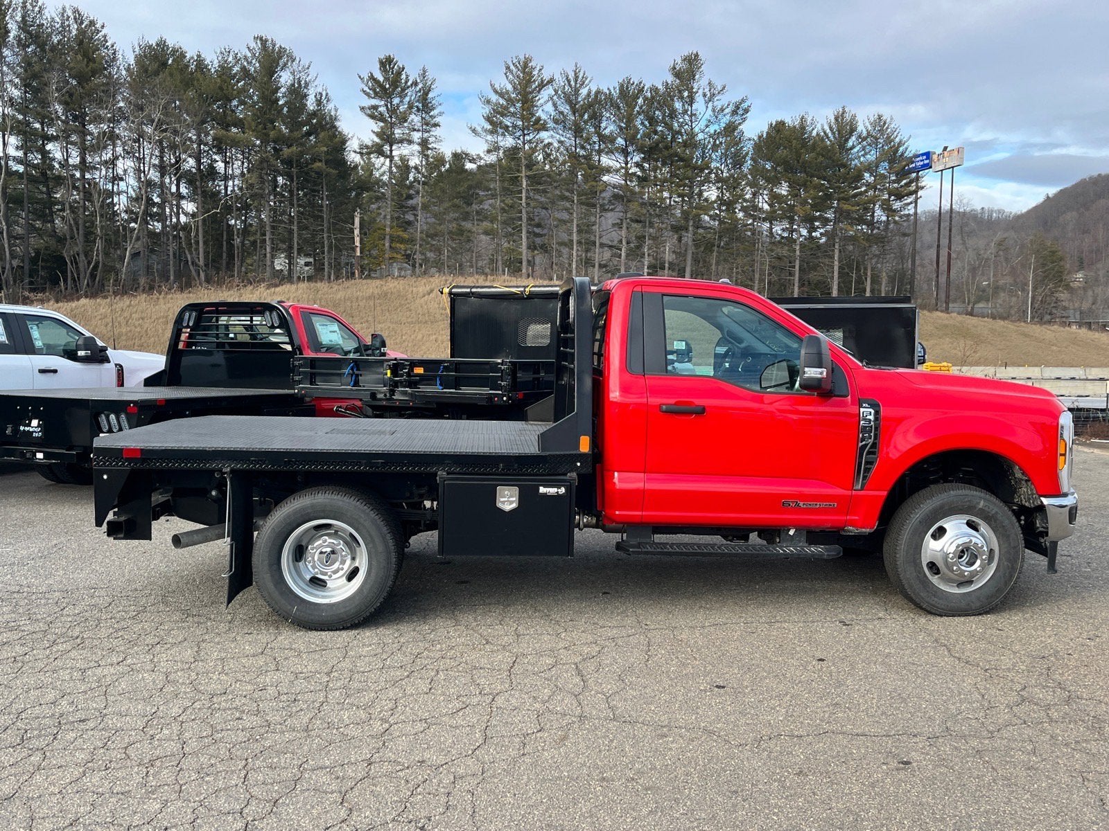 2026 Ford Super Duty F-350 DRW XL DRW