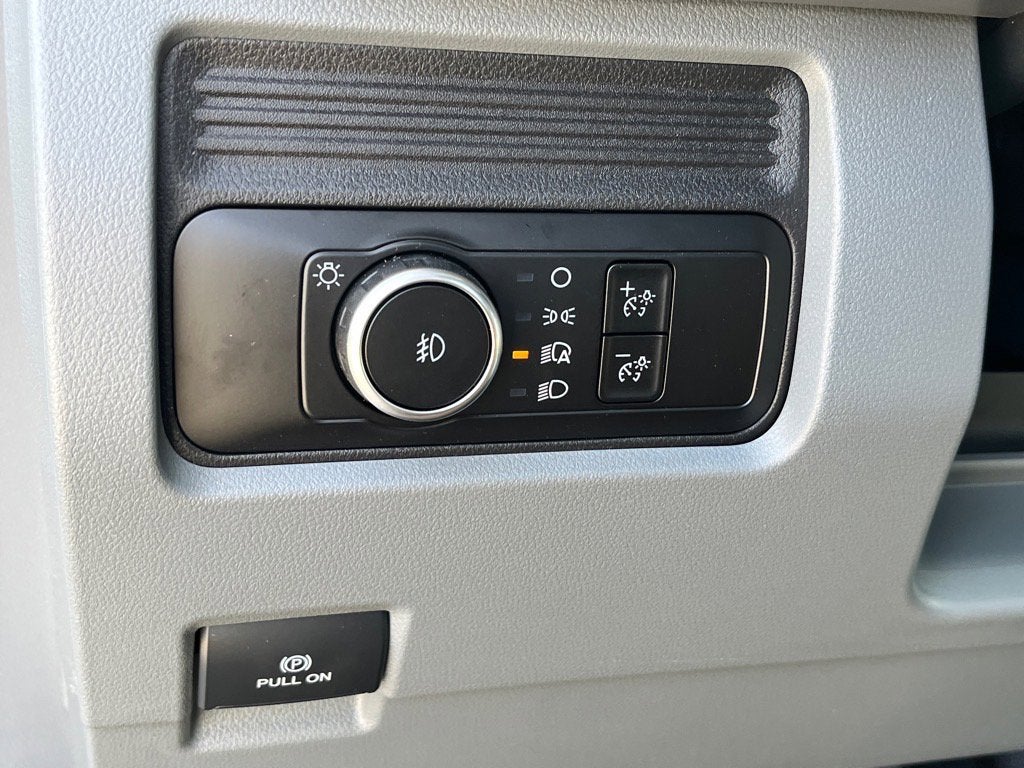 2025 Ford Super Duty F-350 DRW XL