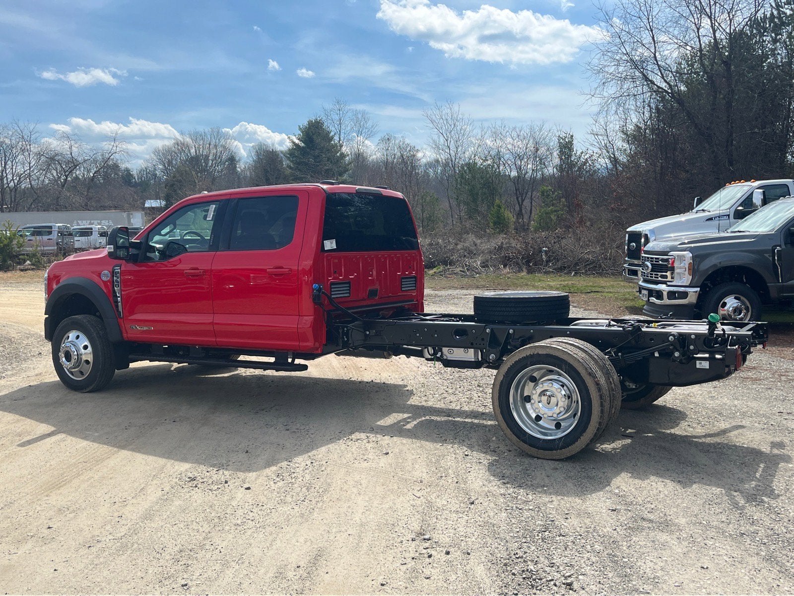 2026 Ford Super Duty F-550 DRW Lariat DRW