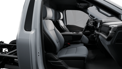 2025 Ford Super Duty F-550 DRW XLT DRW