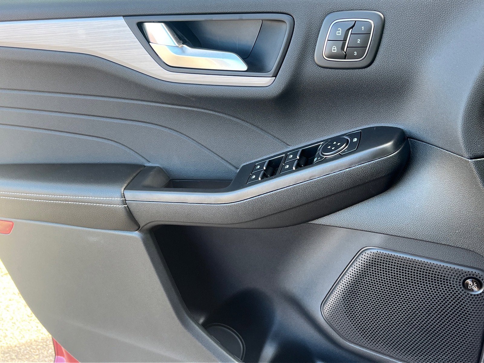 2026 Ford Escape Platinum