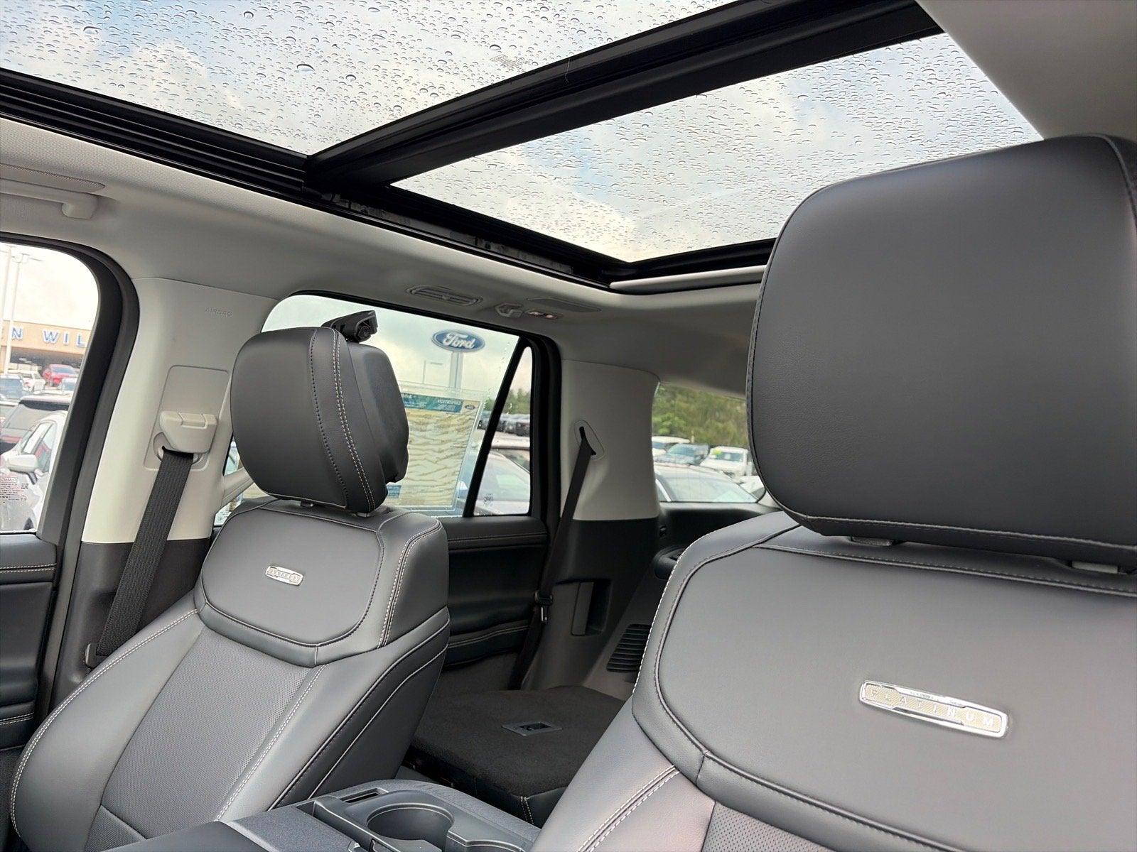 2026 Ford Expedition Platinum