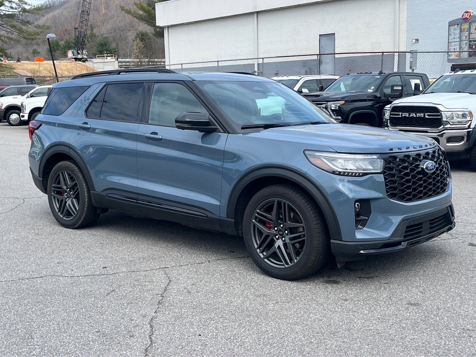 2025 Ford Explorer ST