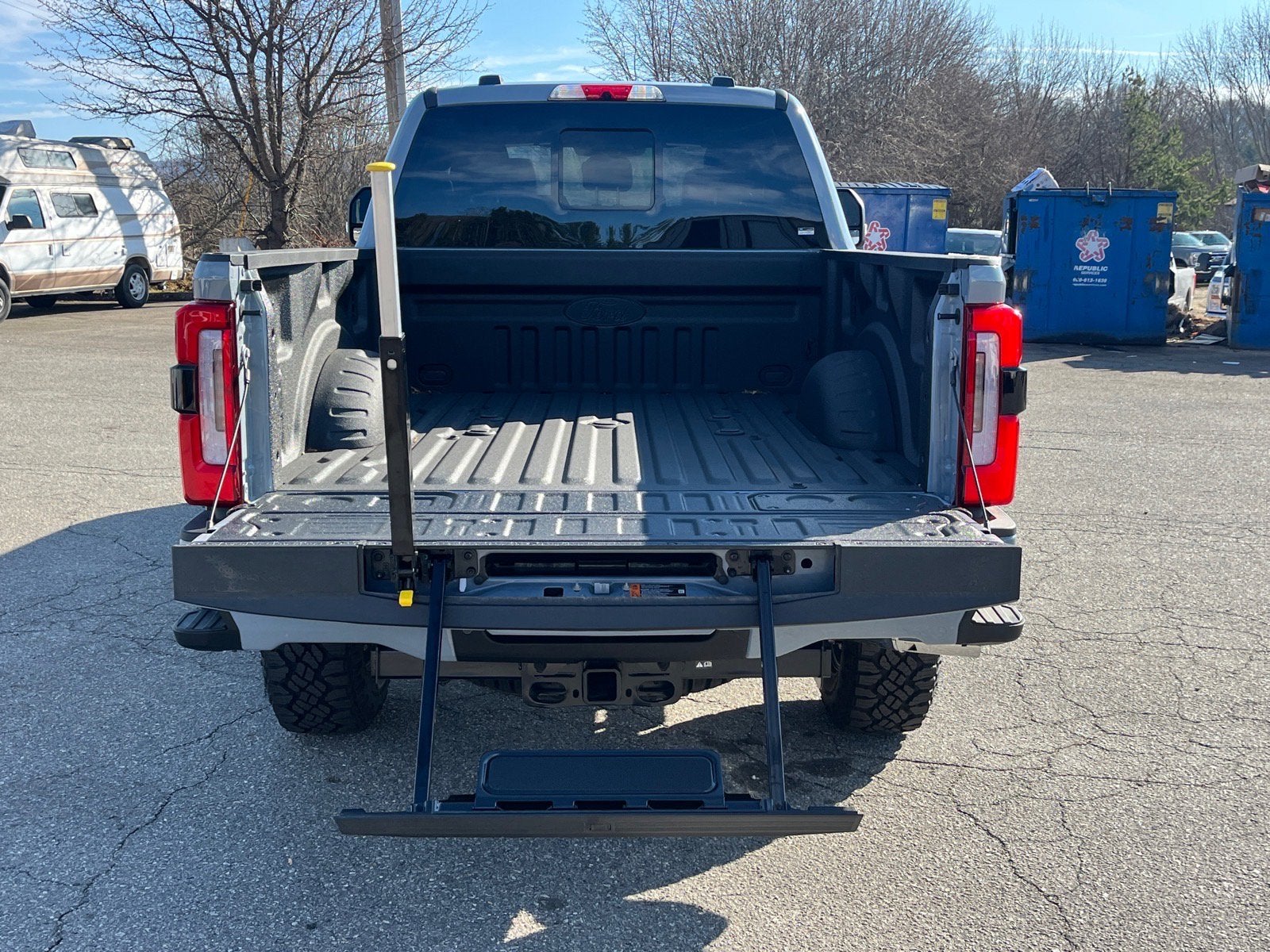 2026 Ford Super Duty F-250 SRW Platinum