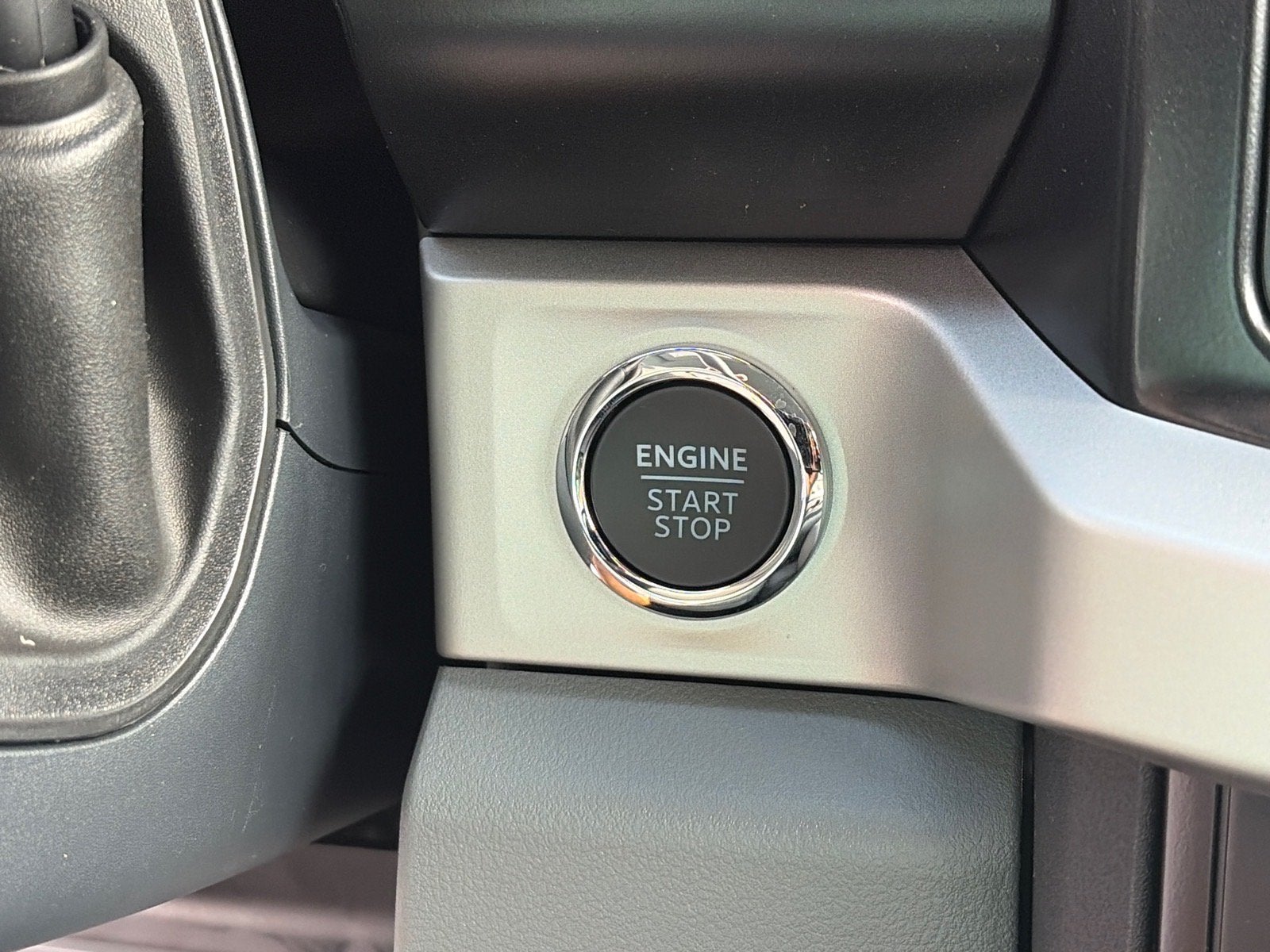 2027 Ford Super Duty F-250 SRW XLT