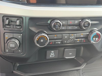 2027 Ford Super Duty F-250 SRW XLT