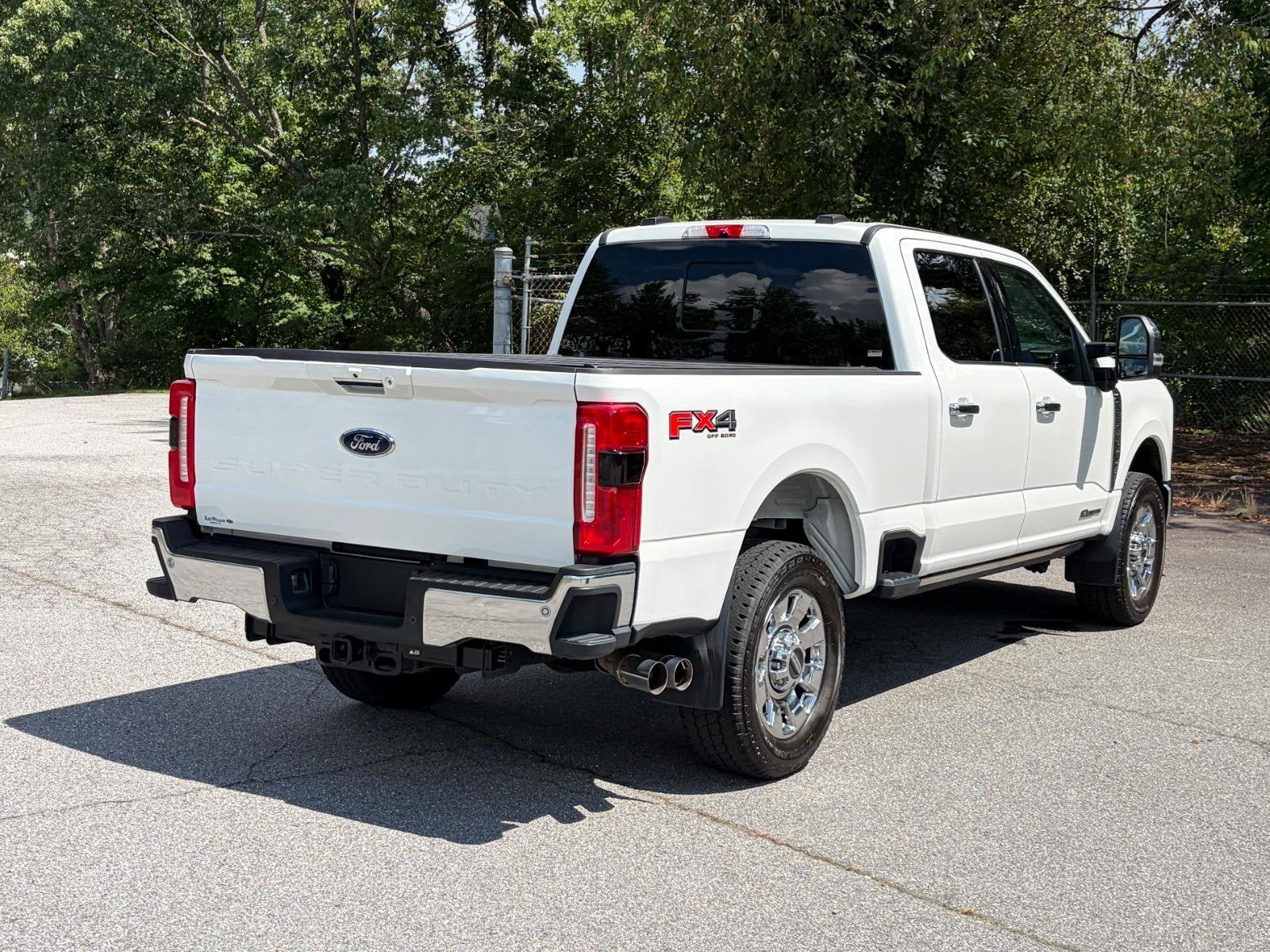2024 Ford Super Duty F-250 SRW LARIAT