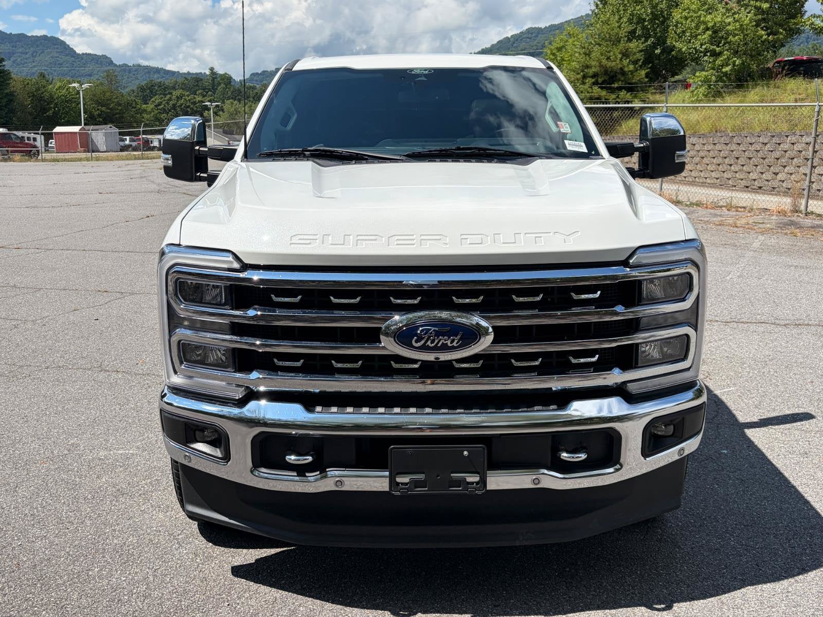 2024 Ford Super Duty F-250 SRW LARIAT
