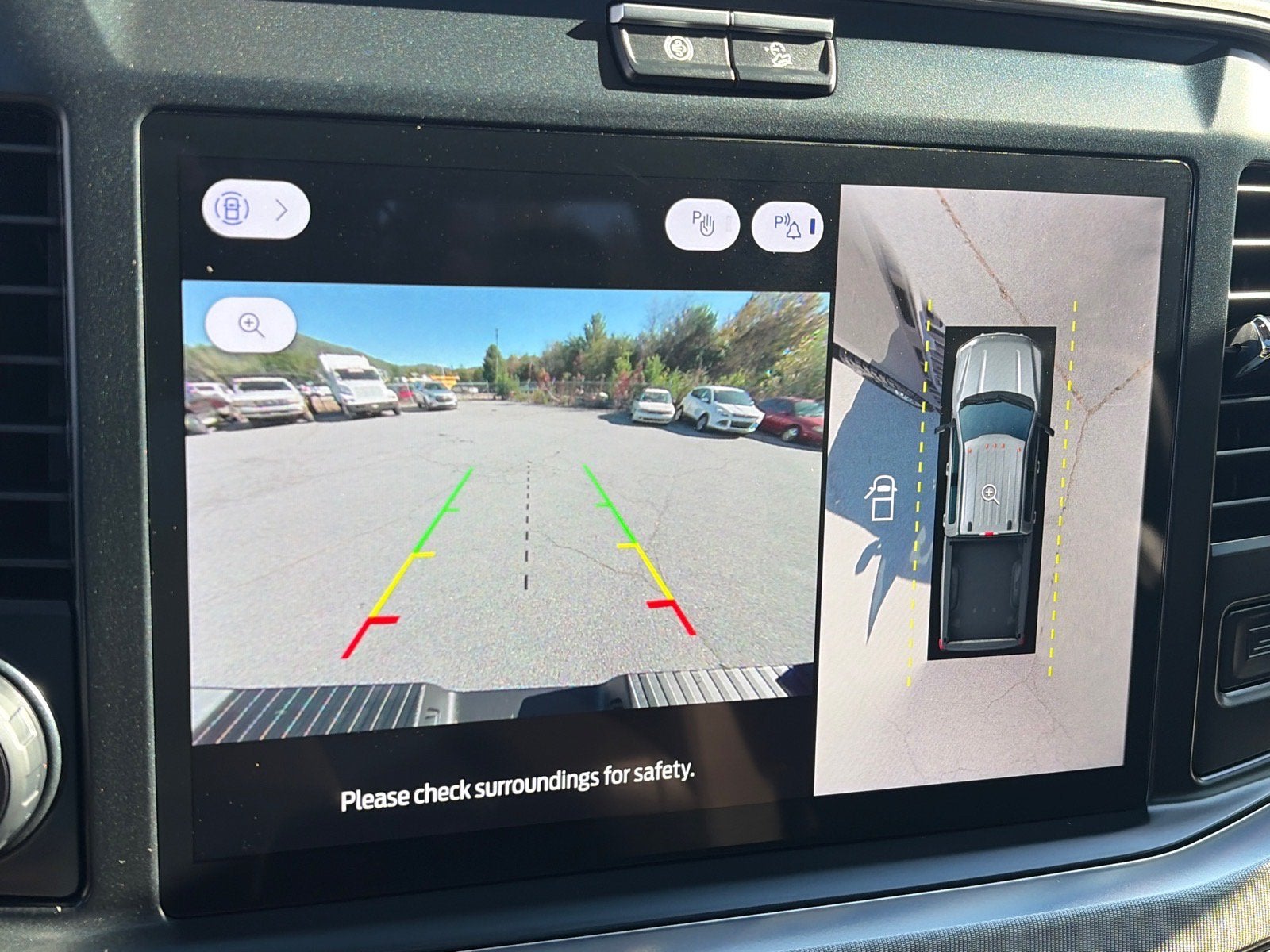 2025 Ford Super Duty F-350 SRW Platinum