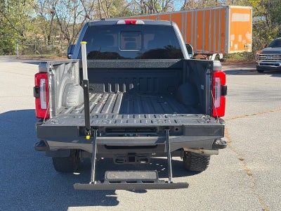 2025 Ford Super Duty F-350 SRW Platinum