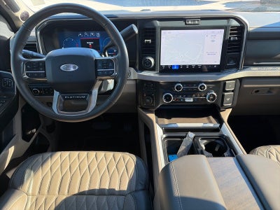 2025 Ford Super Duty F-350 SRW Platinum