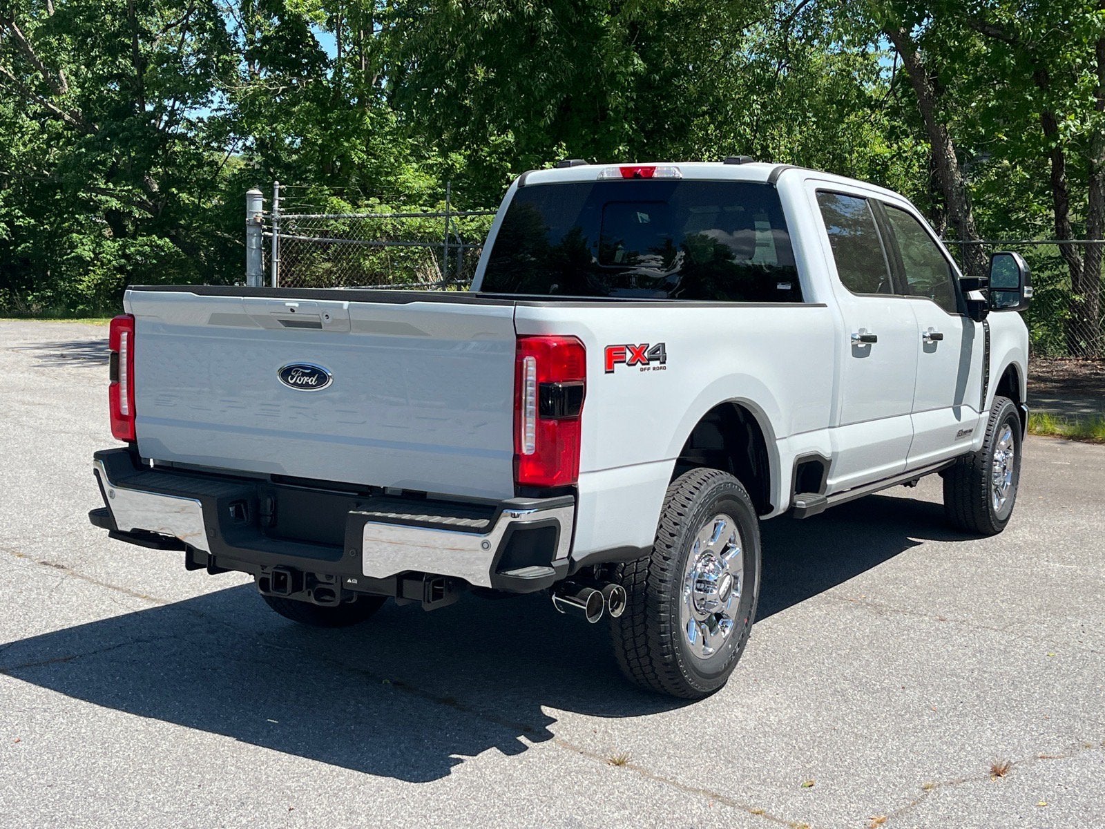 2026 Ford Super Duty F-350 SRW LARIAT