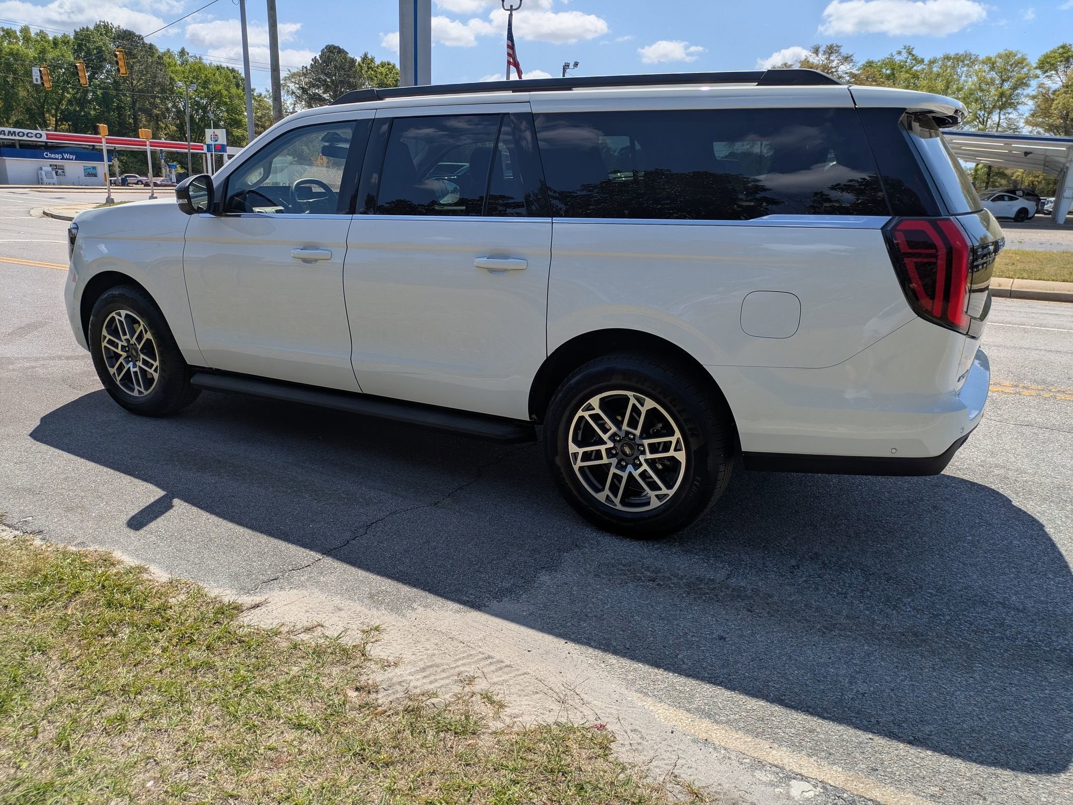 2025 Ford Expedition Max Active