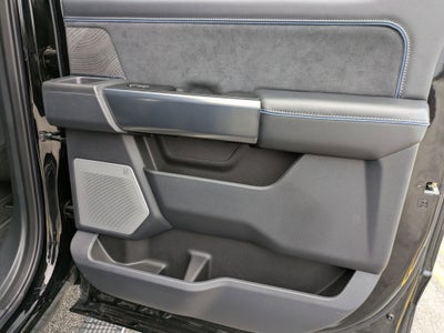 2025 Ford Super Duty F-250 SRW Platinum