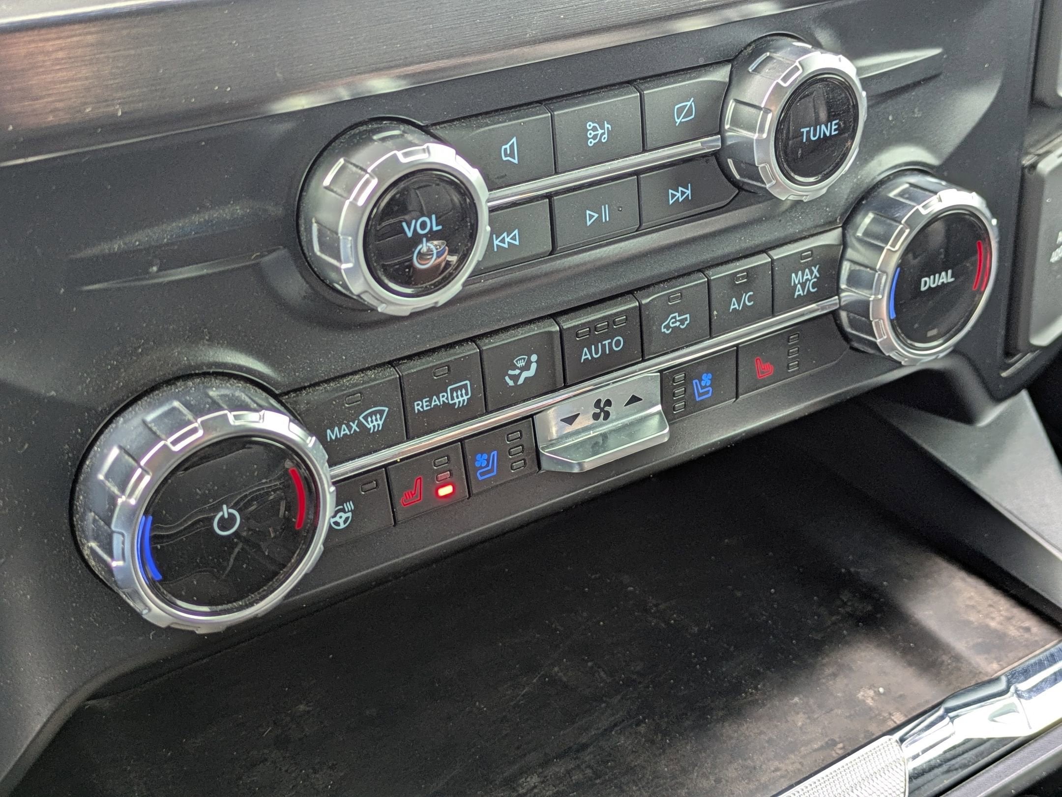 2023 Ford Super Duty F-250 SRW LARIAT