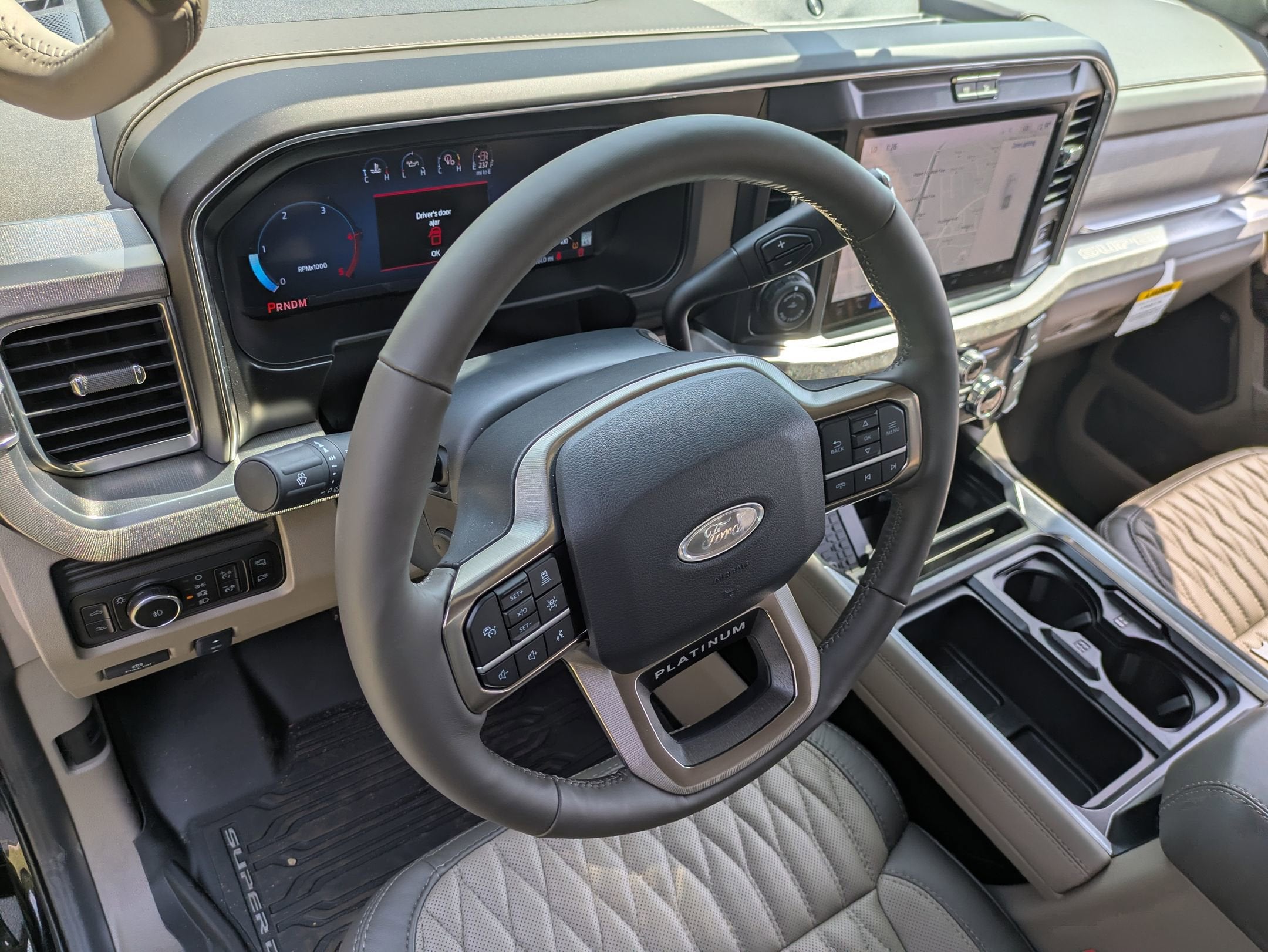 2026 Ford Super Duty F-350 SRW Platinum