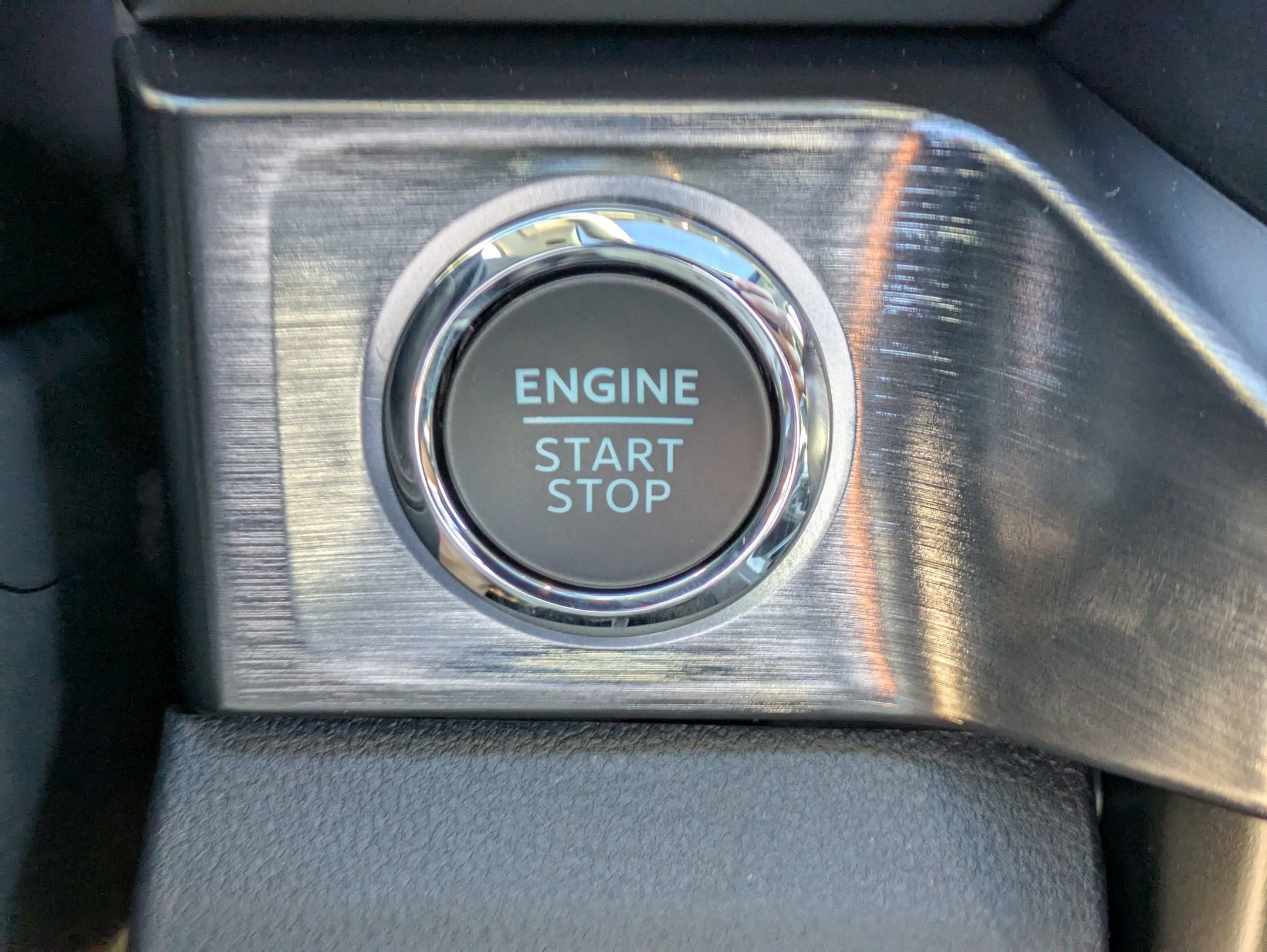 2025 Ford Super Duty F-350 SRW F-350® Lariat®